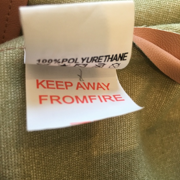 [MISSGUIDED] Vegan leather mini skirt size 8 - Picture 5 of 5